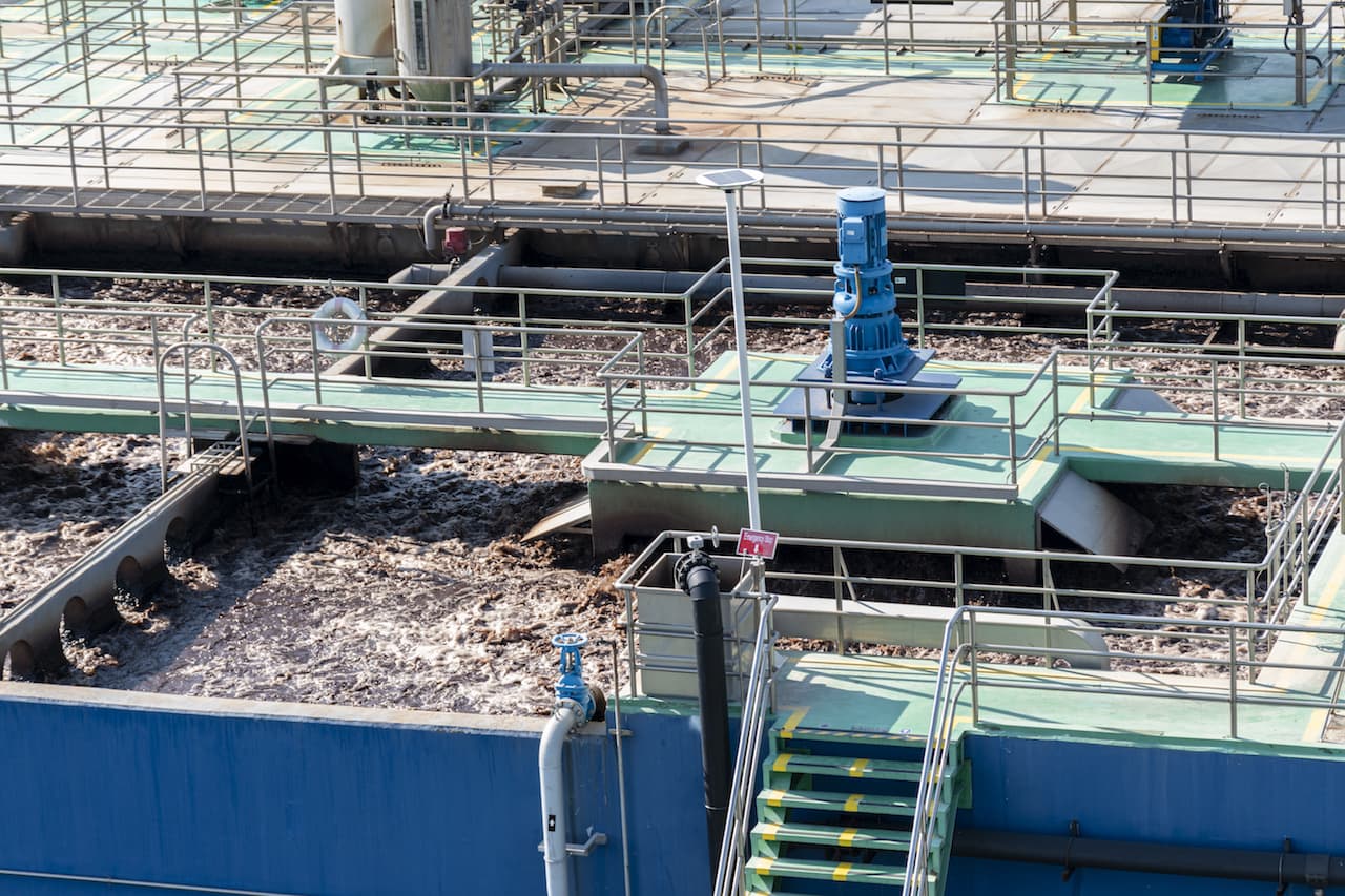 Infraestrutura industrial para tratamento e gestão de resíduos